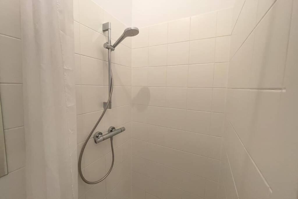 Cosy Studio Near Central Station Apartment Vienna Luaran gambar